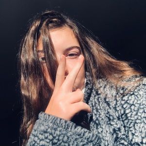 Meet your Posher, Linds